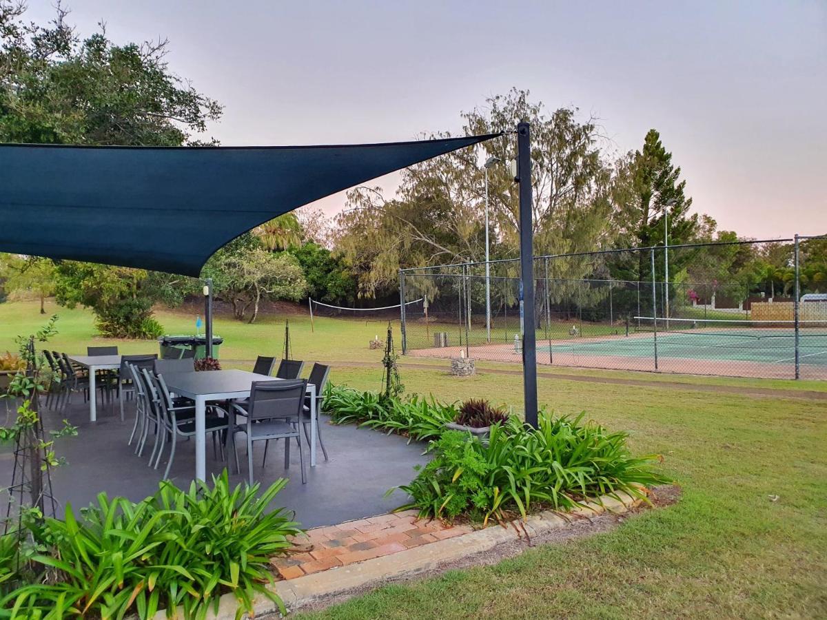 The Shores Holiday Apartments Mackay Eksteriør bilde