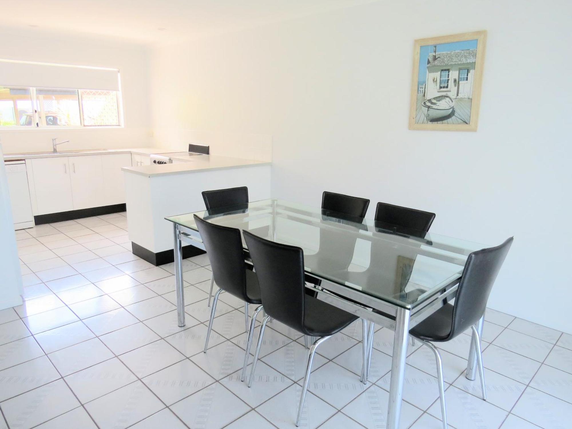 The Shores Holiday Apartments Mackay Rom bilde