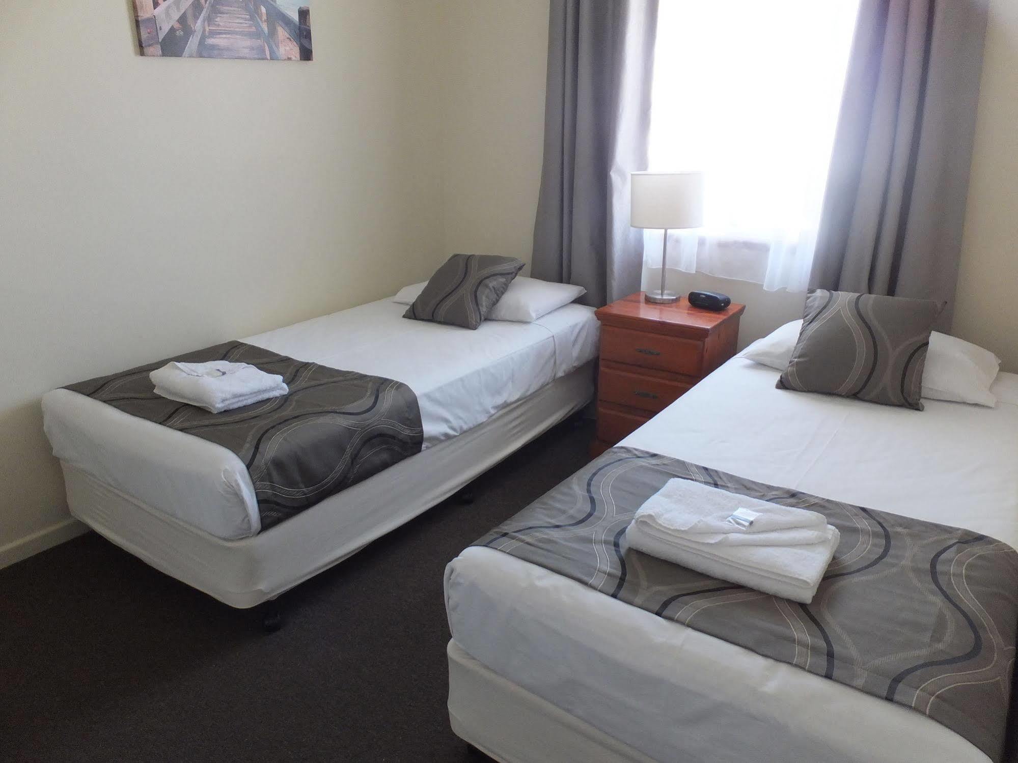 The Shores Holiday Apartments Mackay Eksteriør bilde