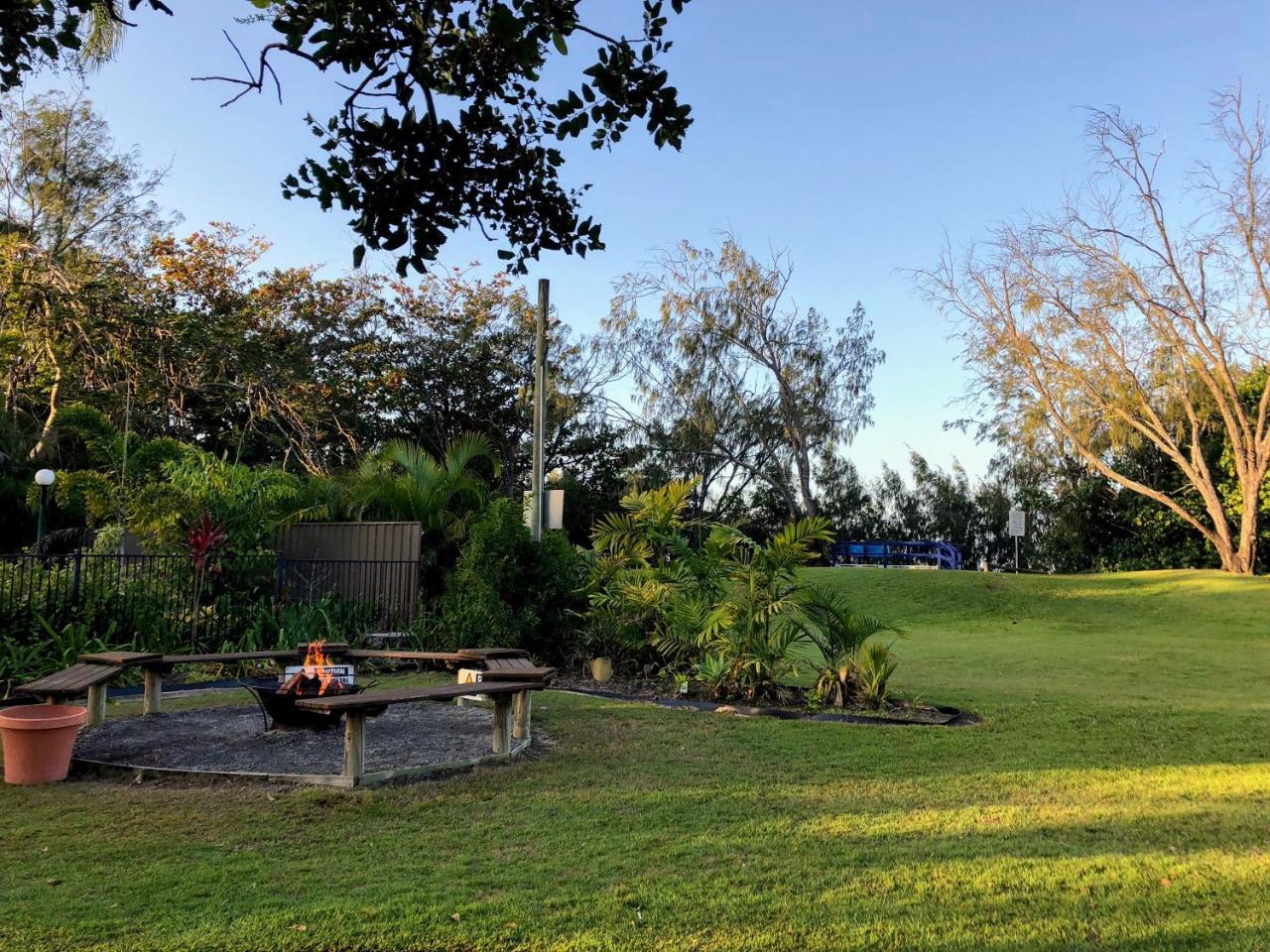 The Shores Holiday Apartments Mackay Eksteriør bilde