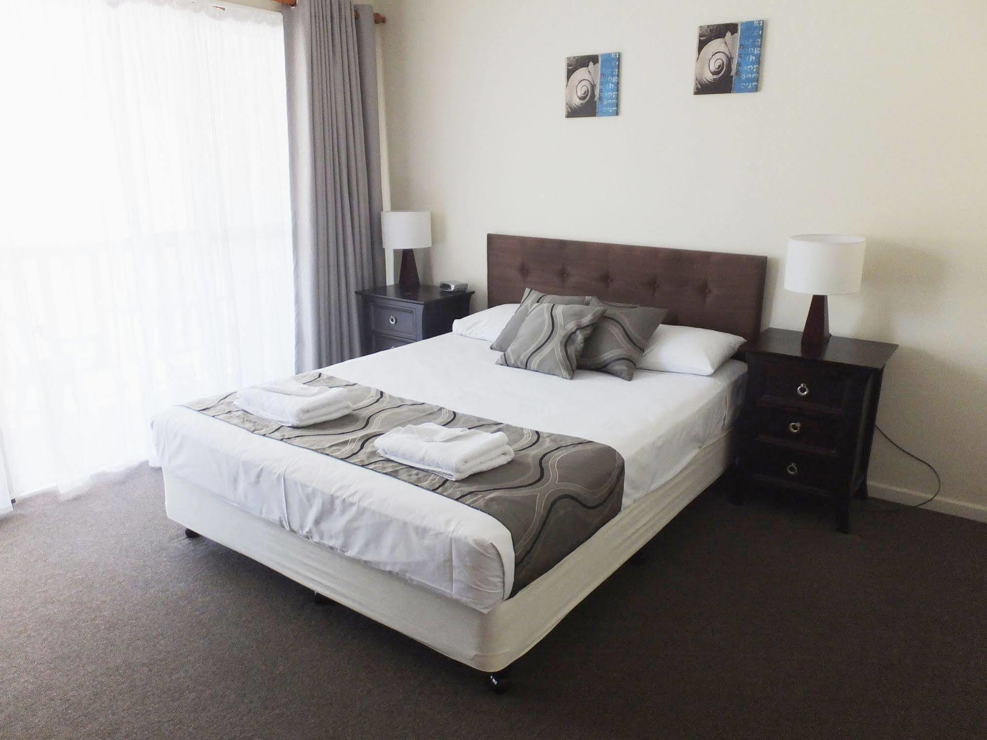 The Shores Holiday Apartments Mackay Eksteriør bilde